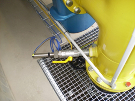 Flügelradanemometer mit Kugelhahn in der Gasleitung